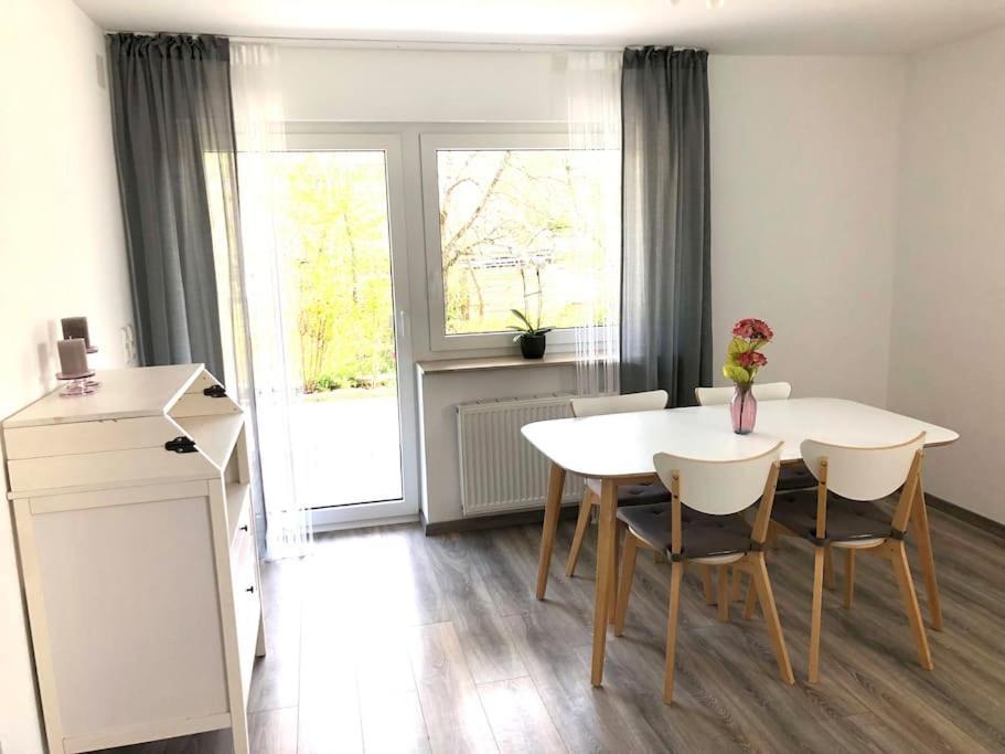 Schoene Ferienwohnung Direkt Am Neckar Deißlingen 外观 照片